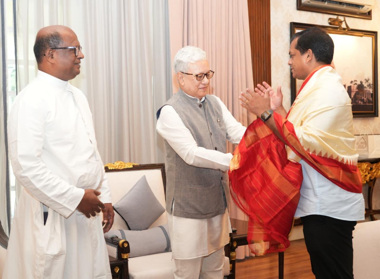 Fr. Rector’s visit to Hyderbad, meeting His Excellency Shri. JD verma